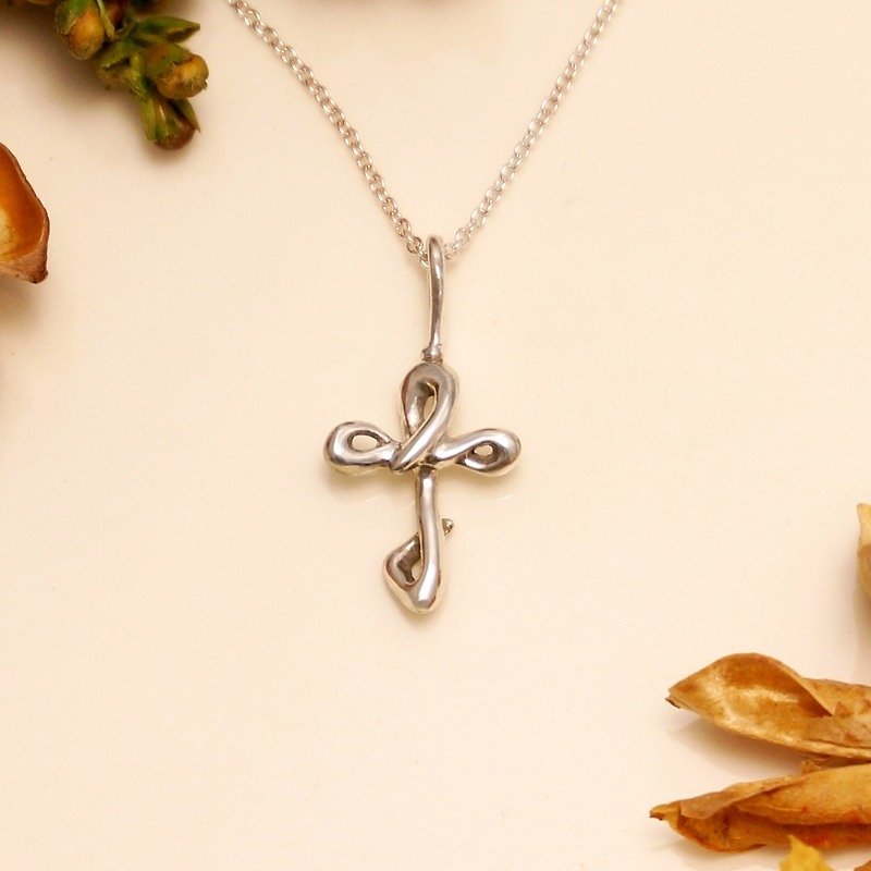 Fancy Moon*Spin‧Cross Necklace‧925 Sterling Silver - Necklaces - Other Metals White