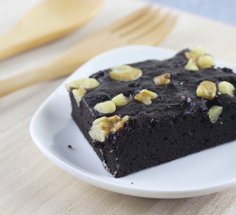 Chocolate Walnut Brownies - เค้กและของหวาน - อาหารสด สีดำ