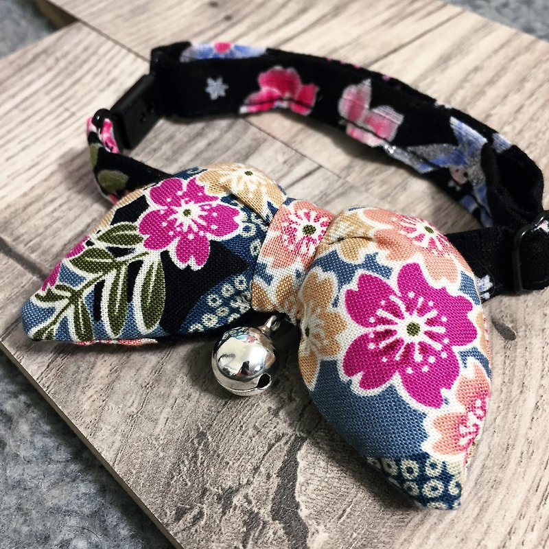 Japanese style butterfly collar plaid cat dog pet S size - Collars & Leashes - Cotton & Hemp Multicolor