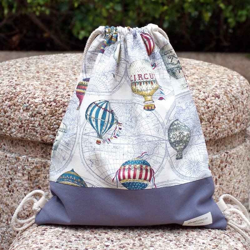 Silverbreeze ~ Drawstring backpack ~ Hot air balloon - กระเป๋าหูรูด - วัสดุอื่นๆ สีเทา