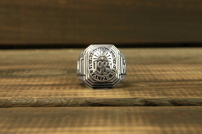 【METALIZE】榮耀戒指 925銀版本 - 戒指 - 其他金屬 灰色