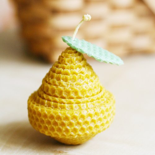 4th floor apartment [feel essential oil beeswax candles. Western pear] Fufang essential oil.