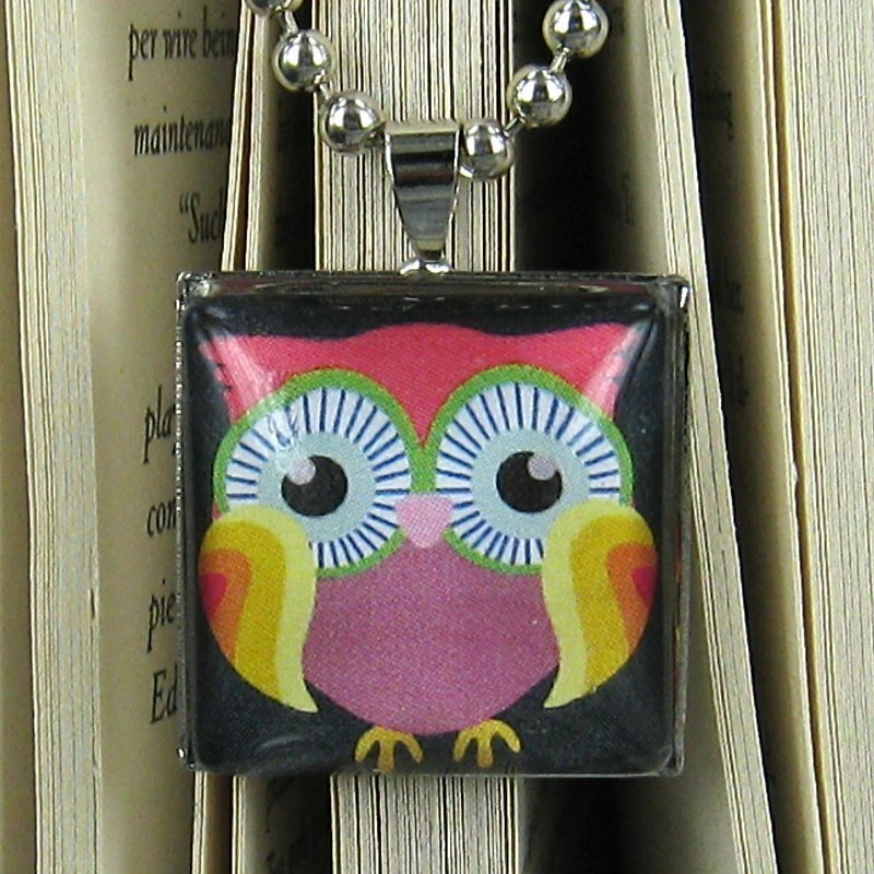 Glass Gemstone Pendant Necklace - Cute Owl - Necklaces - Other Metals Pink