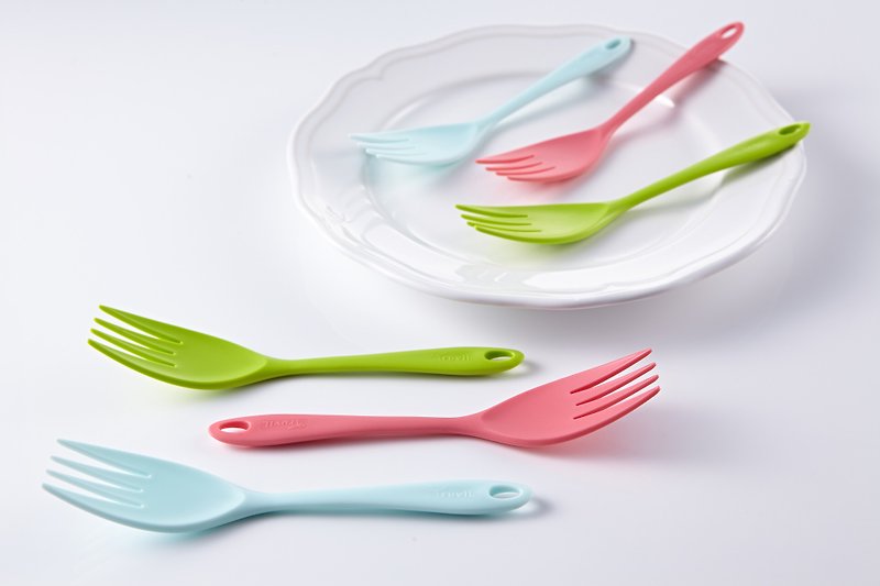 Truvii 抗菌 湯匙.叉子組(湯匙.叉子各一) - 餐具/刀叉湯匙 - 塑膠 多色