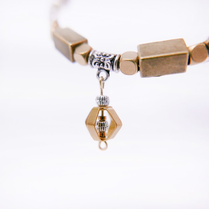 Metallic Copper Hexagon Beads Vintage Bangle/Bracelet - Bracelets - Paper Gold