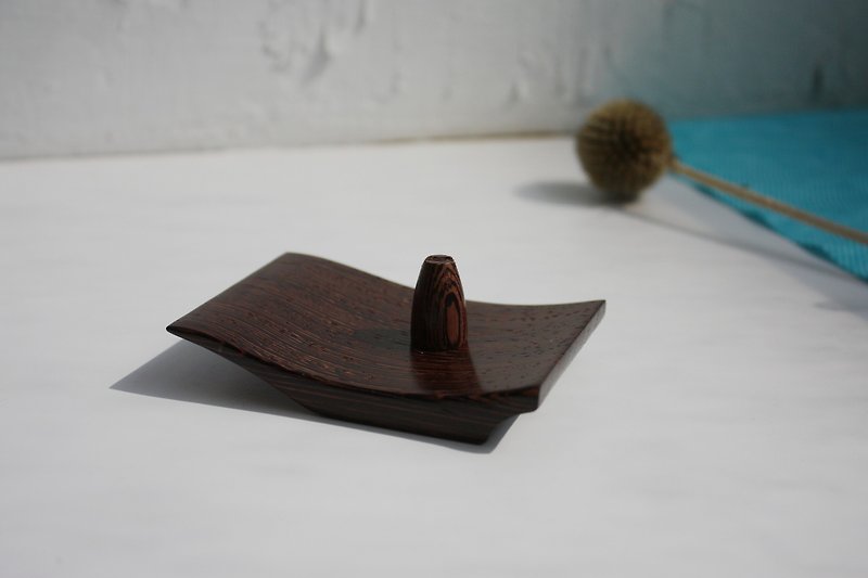 Wenge wood multi-purpose small incense plate - จานเล็ก - ไม้ สีนำ้ตาล