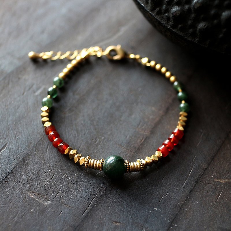 Muse natural wind series NO.178 green chalcedony Yuhong Dongling brass bracelet - Bracelets - Gemstone Green