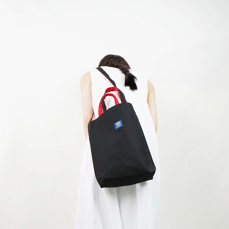 ::Bangstree:: two-colored reversible canvas bag -Black+Red - กระเป๋าแมสเซนเจอร์ - ผ้าฝ้าย/ผ้าลินิน สีดำ