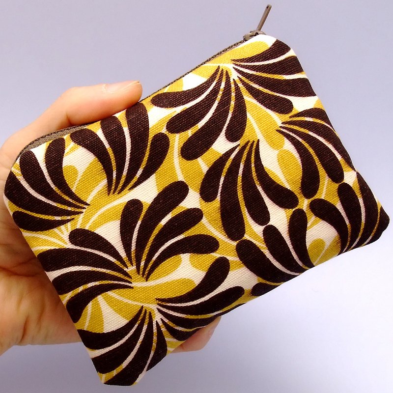 Zipper pouch / coin purse (padded) (ZS-21) - กระเป๋าใส่เหรียญ - ผ้าฝ้าย/ผ้าลินิน สีนำ้ตาล