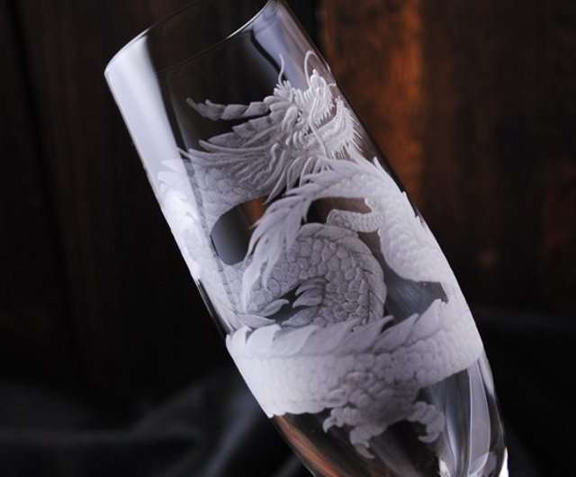 ガラス製ドラゴン彫刻装飾品 西洋彫刻 （龍）ドラゴンのガラス製テーブルトップ 彫像/ 円卓の