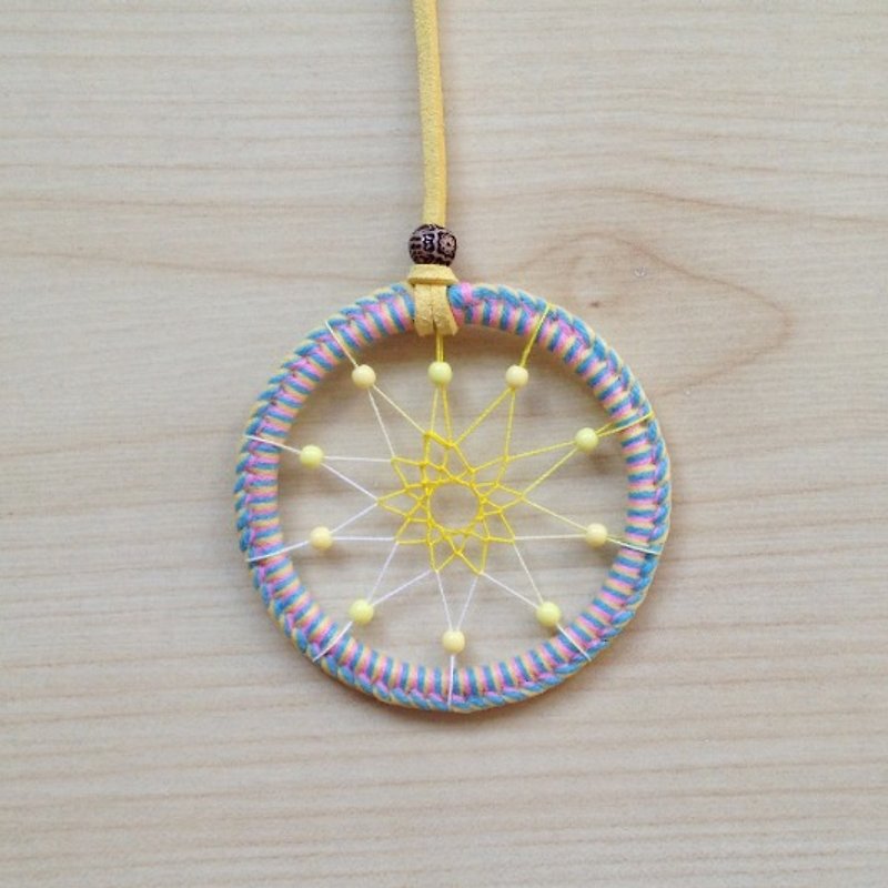[DreamCatcher. Dream Catcher Necklace] The Little Sun in Winter - Necklaces - Other Materials Yellow