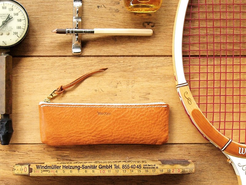 Leather Pen Case ( Custom Name ) - Classic Tan - กล่องดินสอ/ถุงดินสอ - หนังแท้ สีเหลือง