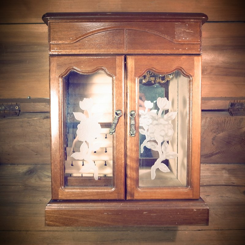 [Bones] single special offer Early wooden antique jewelry cabinet VINTAGE retro antique old products - Items for Display - Wood Khaki