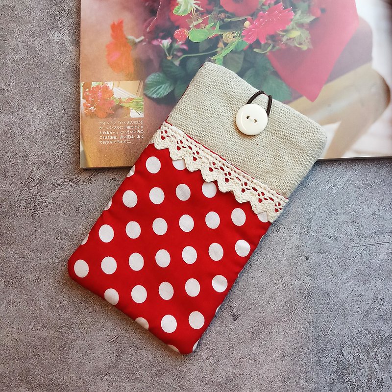 Customized phone bag, mobile phone bag, mobile phone protective cloth cover, such as red background and white dots (P-64) - เคส/ซองมือถือ - ผ้าฝ้าย/ผ้าลินิน สีแดง