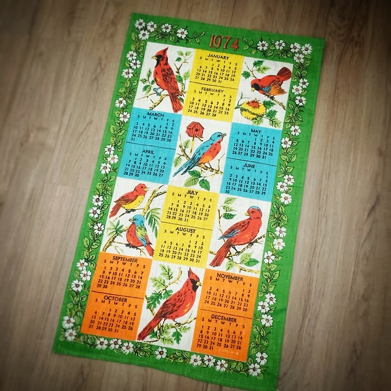 1974 Early American canvas calendar bird - ตกแต่งผนัง - ผ้าฝ้าย/ผ้าลินิน หลากหลายสี
