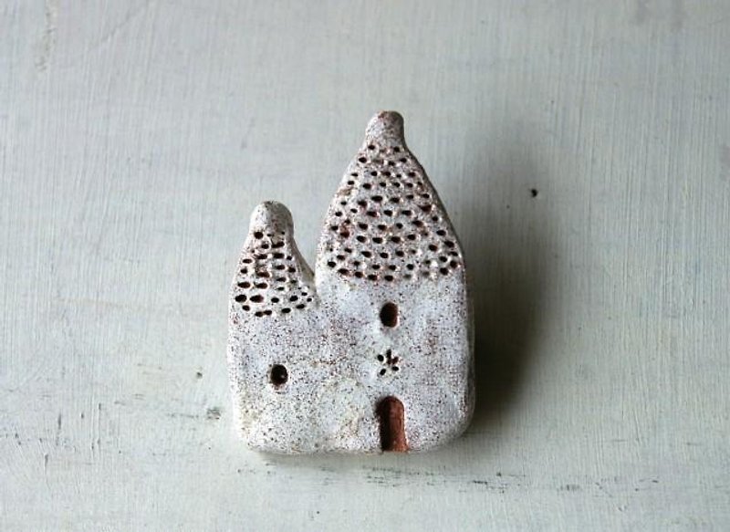 house brooch fairy house broach Children - Brooches - Other Materials White