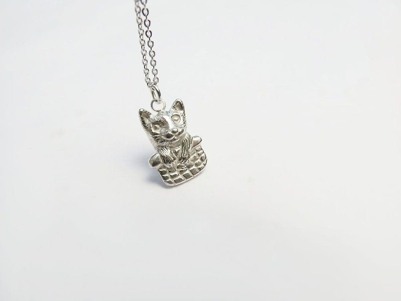 Curious cat (925 sterling silver animal necklace) - C percent handmade jewelry - Necklaces - Other Metals Gray