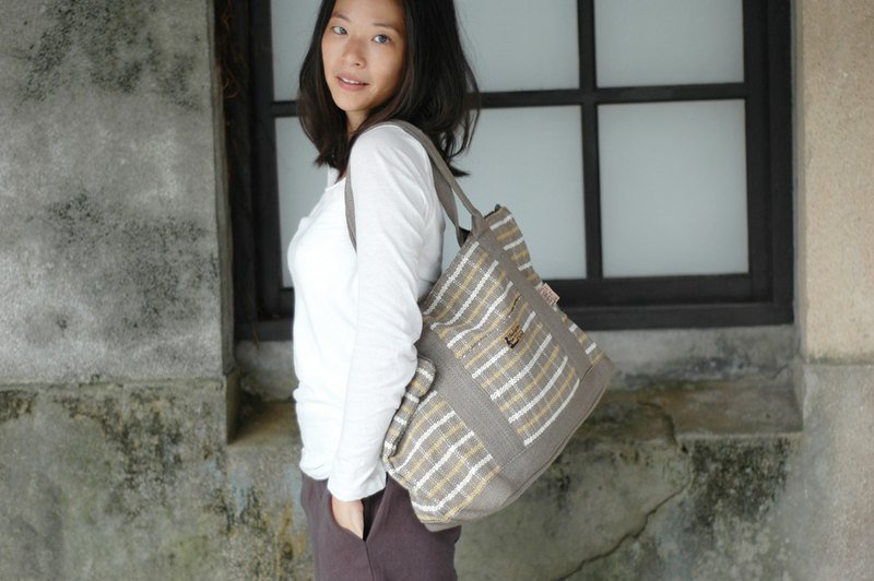 純棉手織包-Toad Bag 托特包-綠色 - กระเป๋าแมสเซนเจอร์ - ผ้าฝ้าย/ผ้าลินิน สีเขียว