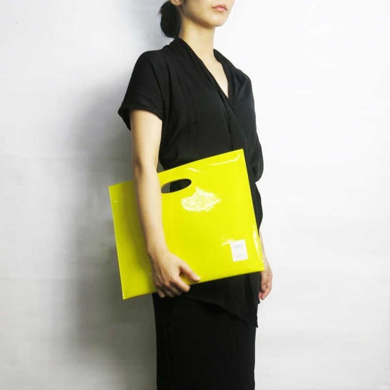 Coet File Bag 亮面黃色手拿包 - EcologyLine - 其他 - 其他材質 黃色