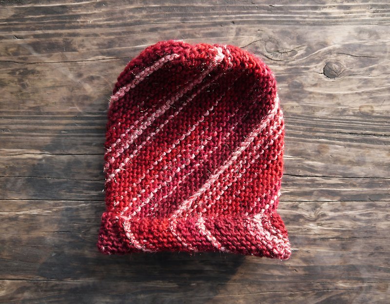 A Mu's 100% Handmade Hat-Dwarf Fairy Hat / Woolen Hat /-Glitter Gradient Red-New Year / Gift - หมวก - วัสดุอื่นๆ สีแดง