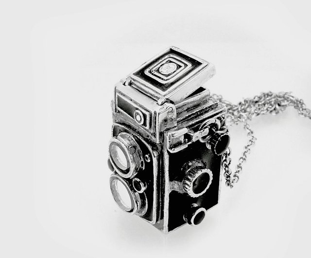 Vintage camera clearance lens necklace