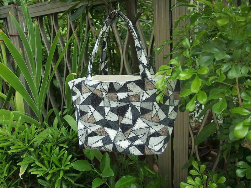 Elegant hedgehog bag - กระเป๋าถือ - ผ้าฝ้าย/ผ้าลินิน สีเทา