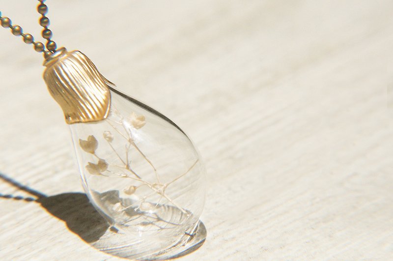バレンタインデー ギフト / 森の少女 / イギリスの透明ガラス玉 植物ネックレス - カスミソウ - ネックレス - ガラス ホワイト