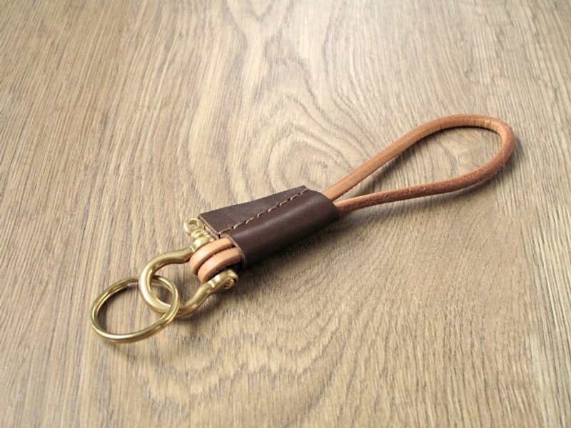 原始風的皮革氣味 x皮革鑰匙扣 (中棕) - 鑰匙圈/鑰匙包 - 真皮 咖啡色