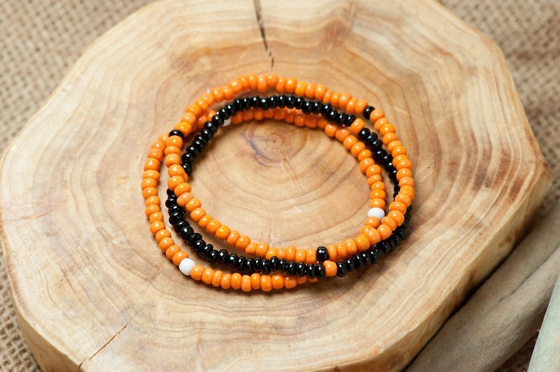 Woody'sHandmade] [naughty. Halloween glass bracelets group Halloween Liu-li Bracelet set - Bracelets - Other Materials Orange