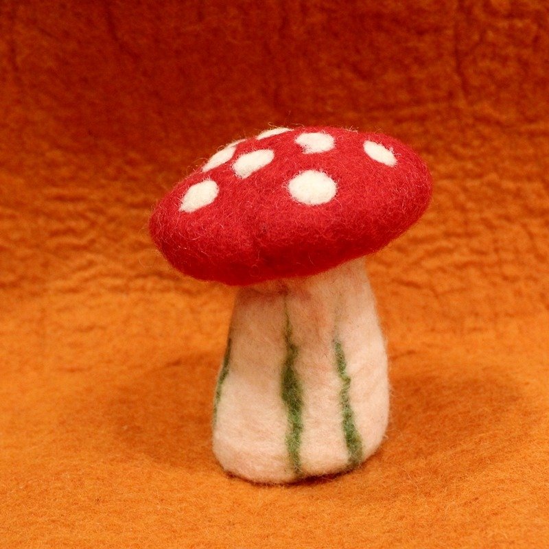 ✾saibaba ethnique // wool felt mushrooms decorations ✾ - Items for Display - Other Materials Red