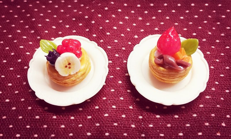 mini round croissant fruit small tower earring set (2 sets) can be changed to Clip-On type - Earrings & Clip-ons - Other Materials Multicolor