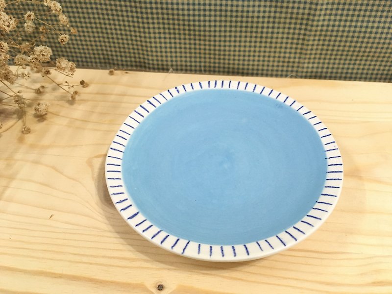 Small pottery tray - blue - จานเล็ก - ดินเผา สีน้ำเงิน