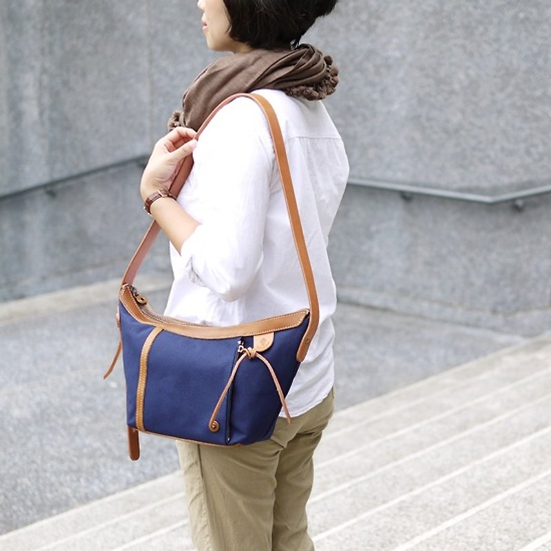Japanese urban casual classic canvas crescent bag Made in Japan by TEHA' AMANA - Messenger Bags & Sling Bags - Genuine Leather 