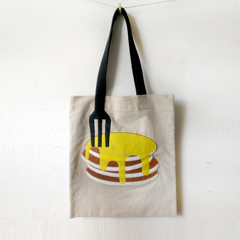 Pancake, Handmade Tote Bag - กระเป๋าแมสเซนเจอร์ - วัสดุอื่นๆ สีกากี