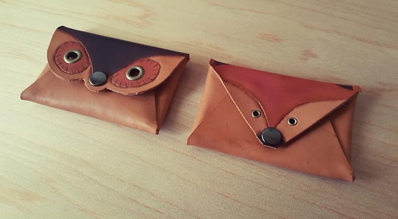 Exclusive custom fox/owl vintage pure leather envelope business card holder - ที่เก็บนามบัตร - หนังแท้ สีส้ม