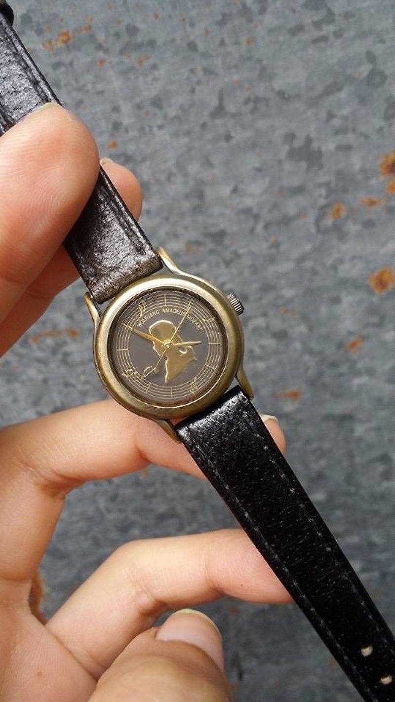 古いノートモーツァルトの時計周り遊び心散歩を[ロストと検索] - 腕時計 - 金属 ブラック
