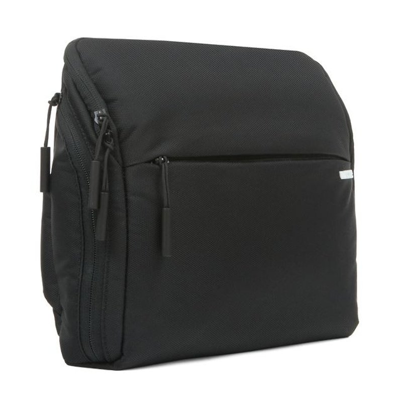 【INCASE】 Nylon Point and Shoot Field Bag Lightweight Nylon Side Back Camera Bag (Black) - กระเป๋ากล้อง - วัสดุอื่นๆ สีดำ