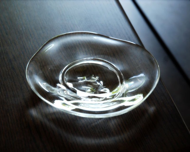 Evening twilight corners glass dish (small) - จานเล็ก - แก้ว ขาว