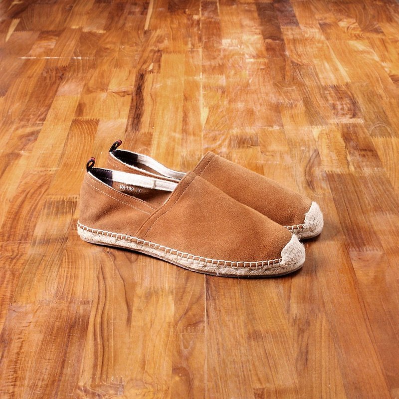 VVanger elegant and beautiful ‧ Simple Slip-On hand-Ma Edam grass-denim shoes Va199 suede brown - รองเท้าลำลองผู้ชาย - หนังแท้ สีนำ้ตาล