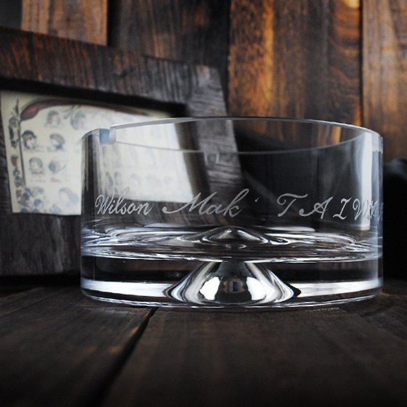 厚い結晶灰皿を構築する15.5センチメートル[MSAガラス彫刻]ワードアートデニズリハンドメイドクリスタルガラス灰皿無鉛クリスタルレタリングの父の日の贈り物 - ワイングラス・酒器 - ガラス 