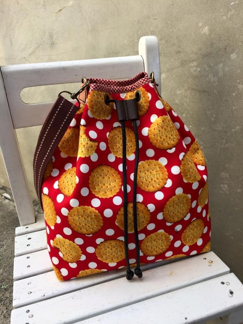 ﹝ Clare cloth hand-made biscuits bite bright colorful ﹞ Bucket Bag - Messenger Bags & Sling Bags - Other Materials Red