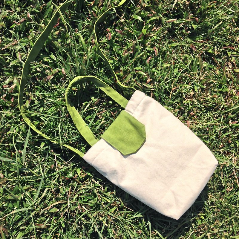 Double Back Canvas Camera Bag/ Matcha/ - กระเป๋าแมสเซนเจอร์ - วัสดุอื่นๆ สีเขียว