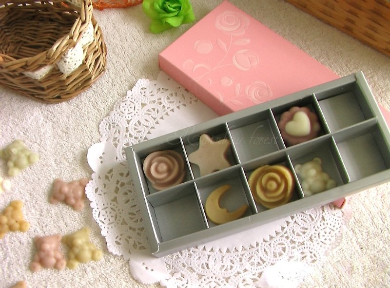 10 pieces of handmade soap gift box ~ wedding small things, birthday, Christmas gift - สบู่ - พืช/ดอกไม้ สึชมพู
