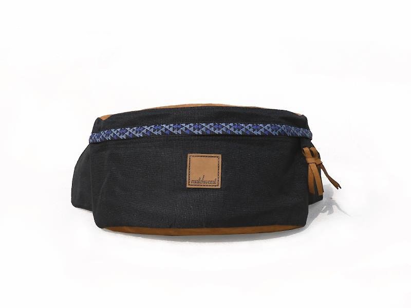 Matchwood Design Matchwood Handy Waist Side Backpack Messenger Bag Chest Blue Totem - กระเป๋าแมสเซนเจอร์ - วัสดุอื่นๆ สีน้ำเงิน