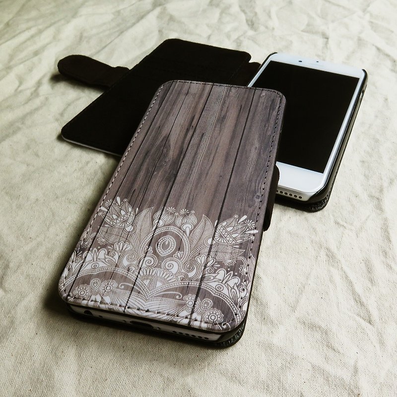 Mehendi- - Designer,iPhone Wallet,Pattern iPhone wallet - เคส/ซองมือถือ - วัสดุอื่นๆ สีนำ้ตาล