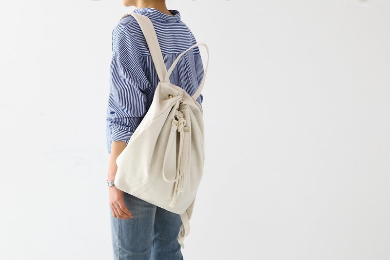 【牛一水佘】韓國 ithinkso Bucket Backpack 束口 水桶 後背包 (可手提) - 水桶袋/索繩袋 - 棉．麻 白色