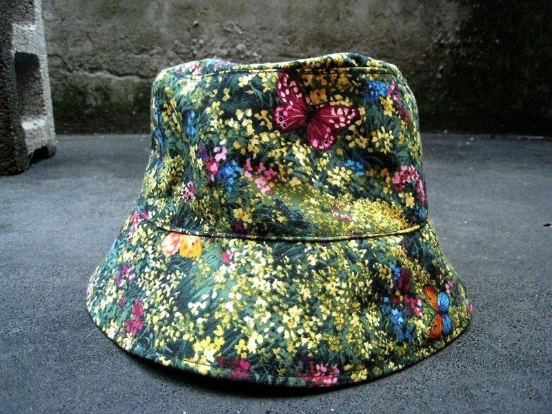 MaryWil百搭漁夫帽-森林系的小蝴蝶 - Hats & Caps - Other Materials Multicolor