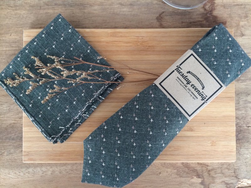 Necktie Green Dot Set - Ties & Tie Clips - Cotton & Hemp Green