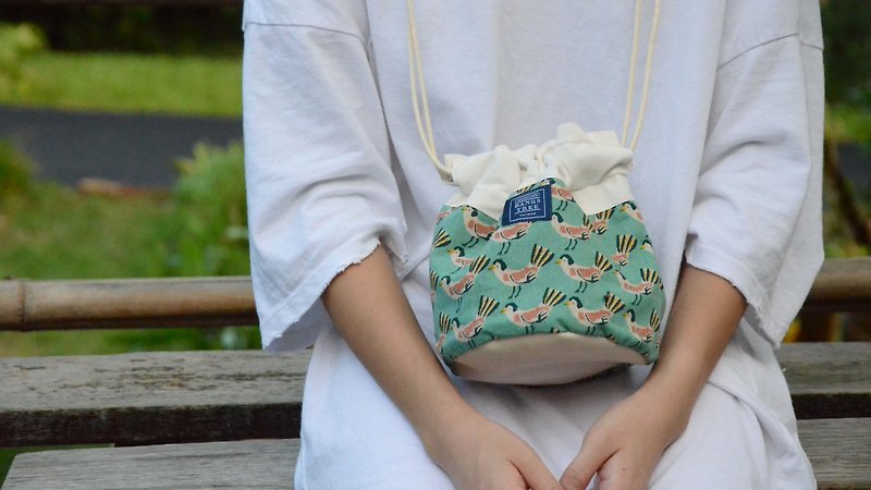 :: :: Dorsal bucket bag bangs _ tree sparrow (Tokyo limited edition / shelf in) - กระเป๋าแมสเซนเจอร์ - วัสดุอื่นๆ สีเขียว