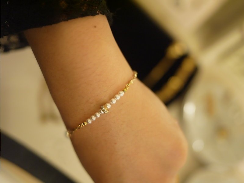 [Jewelry] Jin Xialin ‧ series of small parts - Pearl Stone Bracelets - สร้อยข้อมือ - โลหะ 